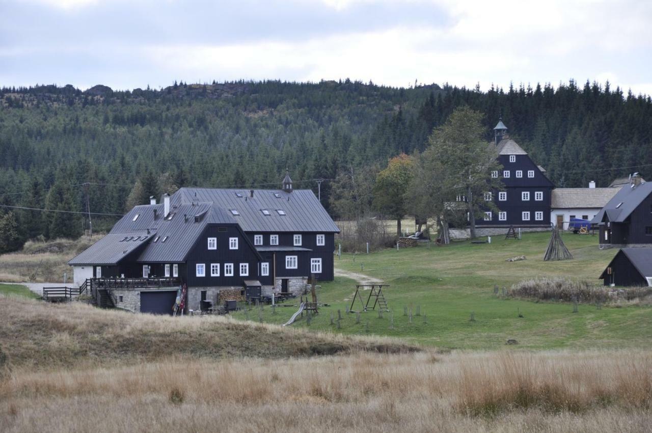 Lusatia Farm Leśna Exteriör bild